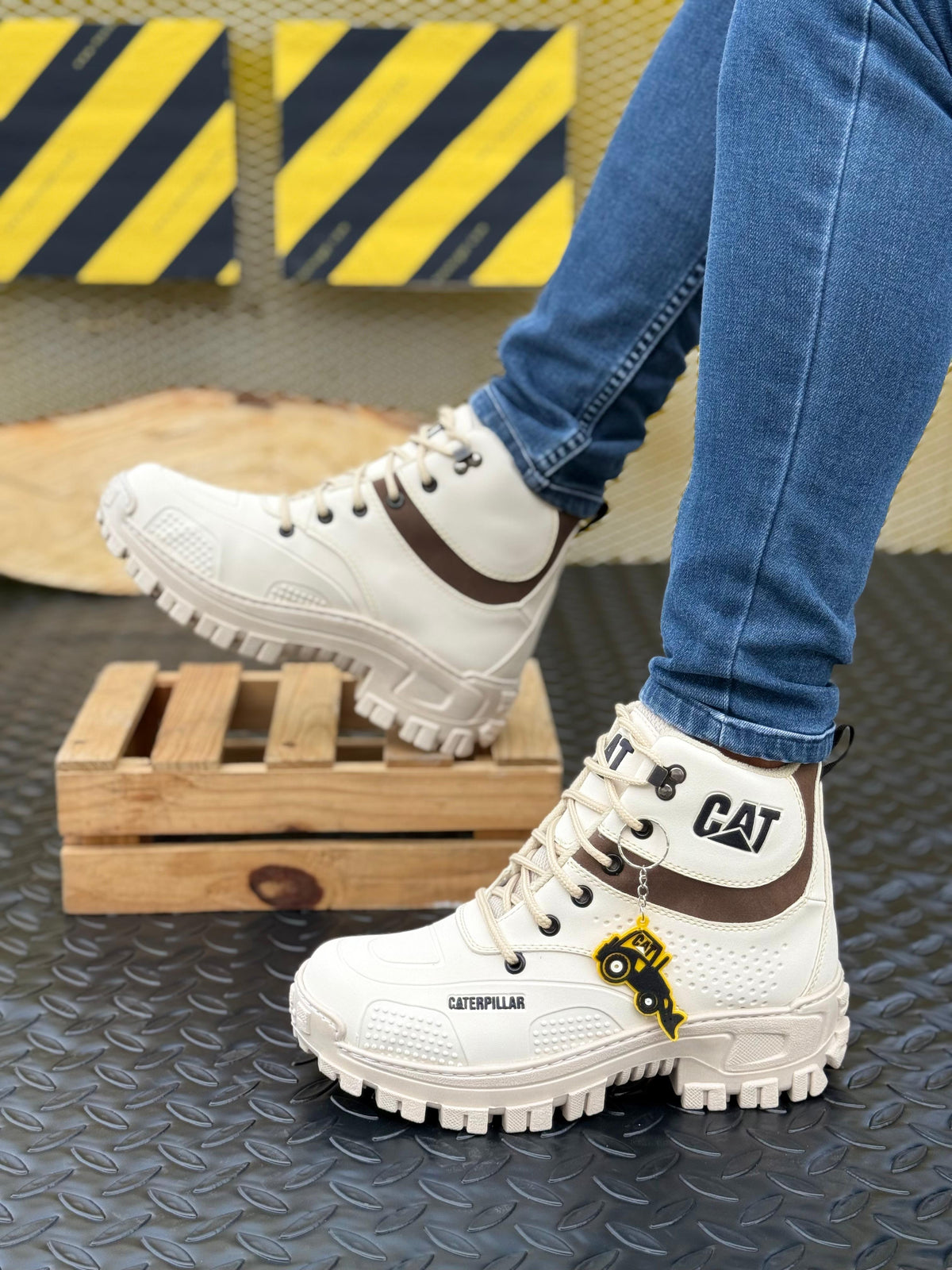 Botas C010 Suela Alta Calidad Extrema