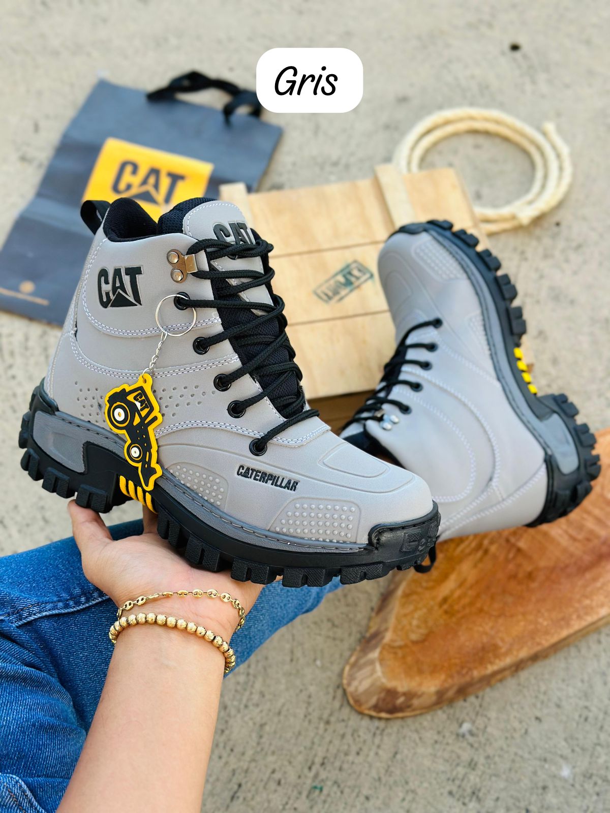 Botas C010 Suela Alta Calidad Extrema