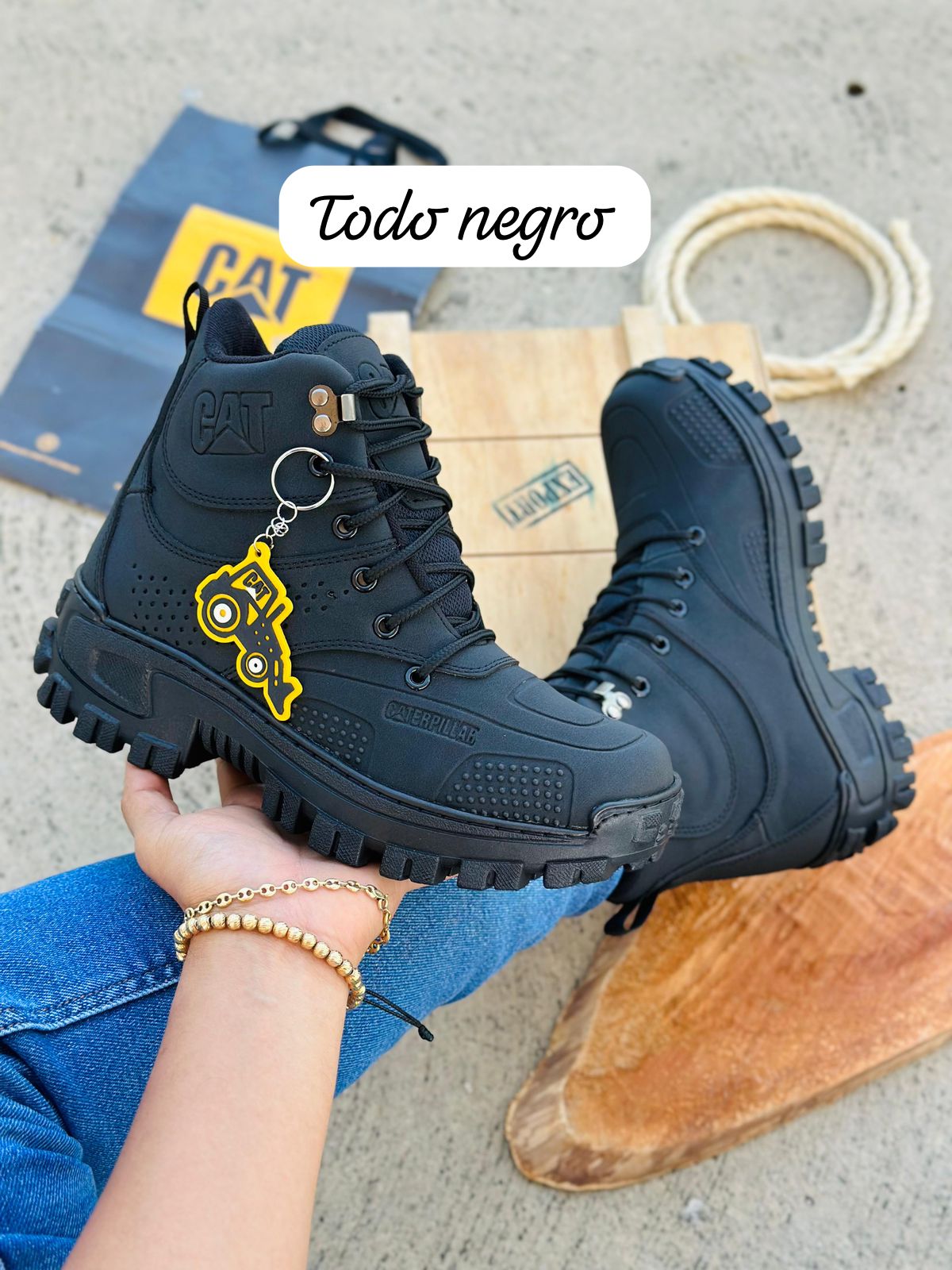 Botas C010 Suela Alta Calidad Extrema