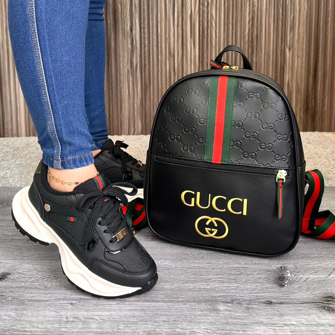 Gucci Combo Morralcalzado C204