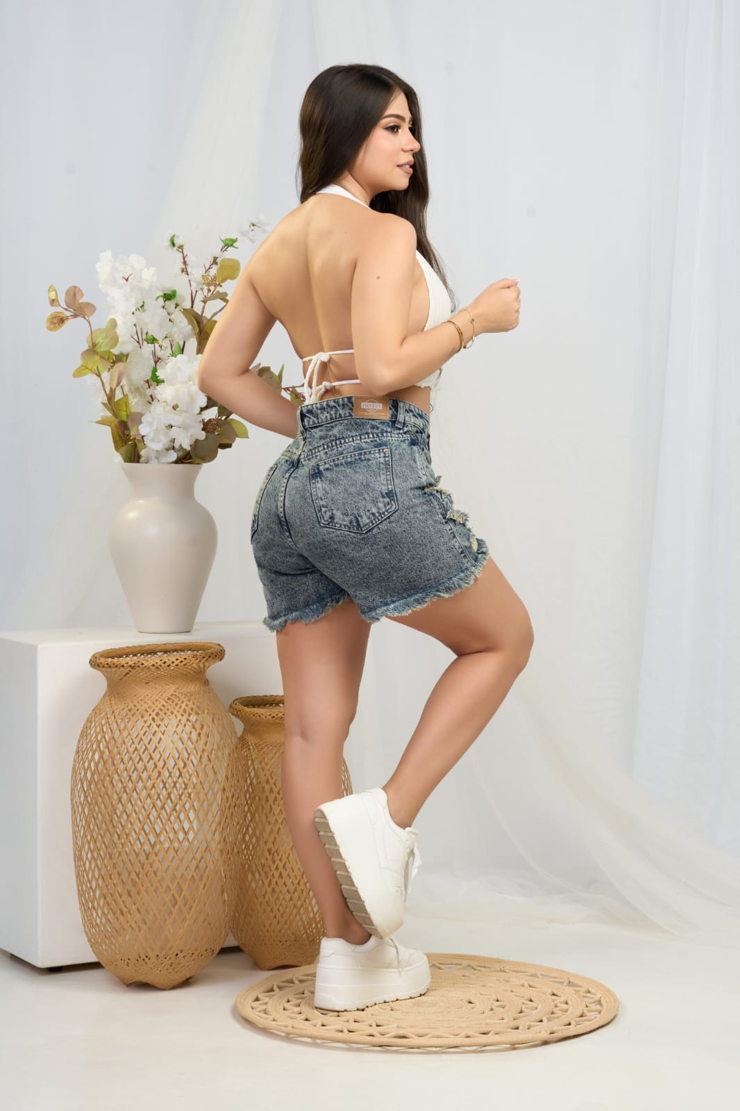 Short 7880