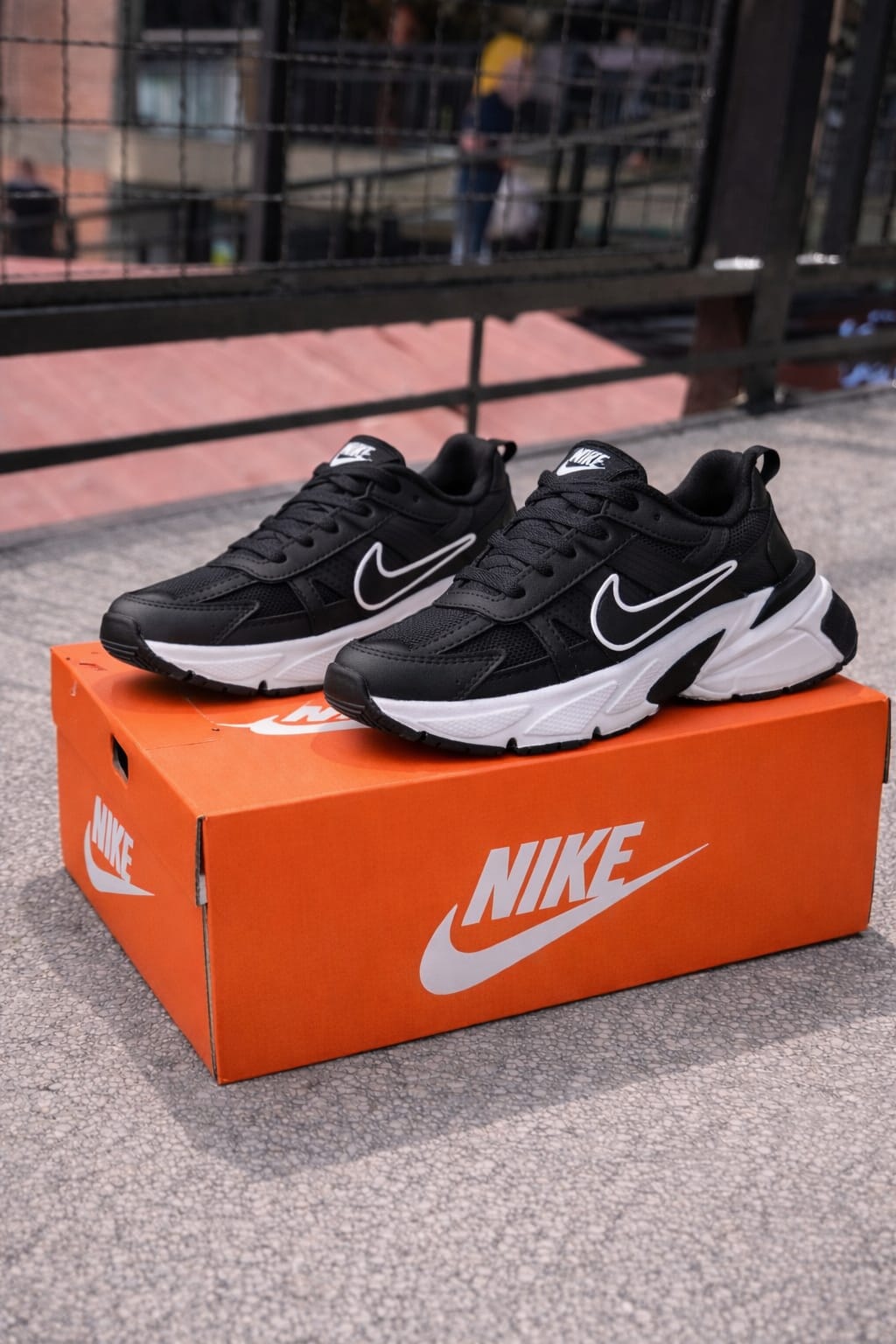 Bellos Nike Dama Fc Negro Chulo Blanco